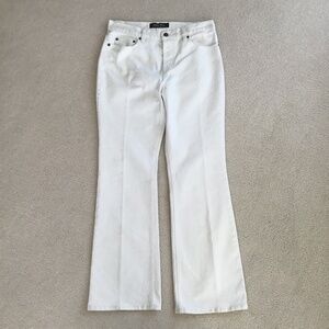 LONDONJEAN STRETCH WHITE BUTTON FLY SIZE 8
